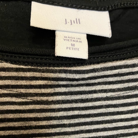 J. Jill Pure Jill Sleeve Tee Size medium petite - Picture 2 of 9